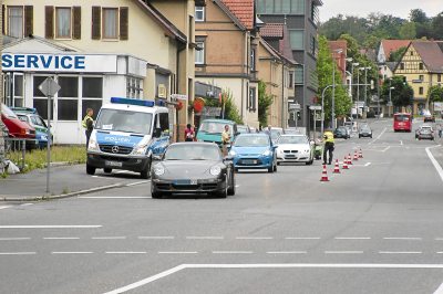Auf allen Zufahrtsstra�en zum Clubheim des �Gremium MC� gab es gro�angelegte Kontrollen.